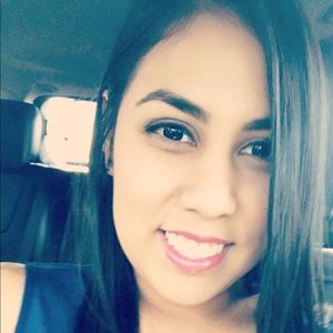 Meet your Posher, Brenda